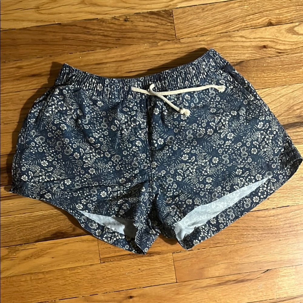 Navy Floral Women's Athletic Shorts